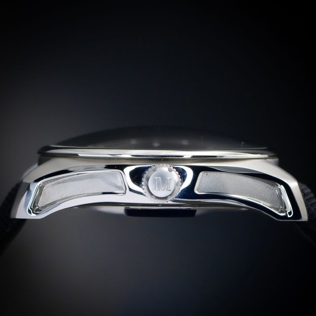 H. Moser and Cie Pioneer 3200-1202 Image 2